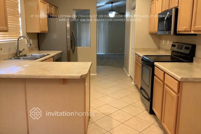 Photo - 423 W Corriente Ct