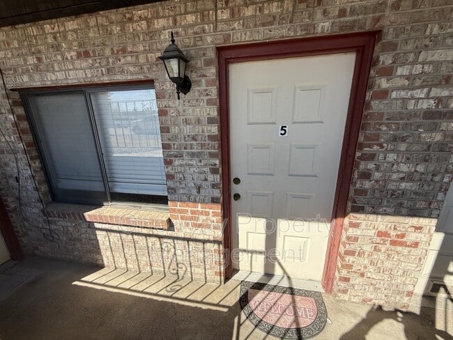 Photo - 2511 W 27th St