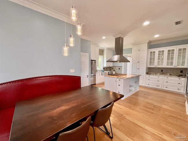 Photo - 326 Deer Point Dr