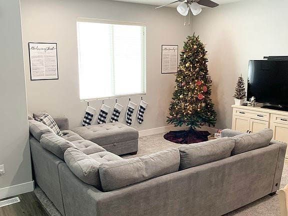 Building Photo - 1999 E Abbey Way