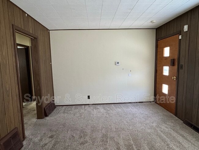 Photo - 349 St Leger Ave