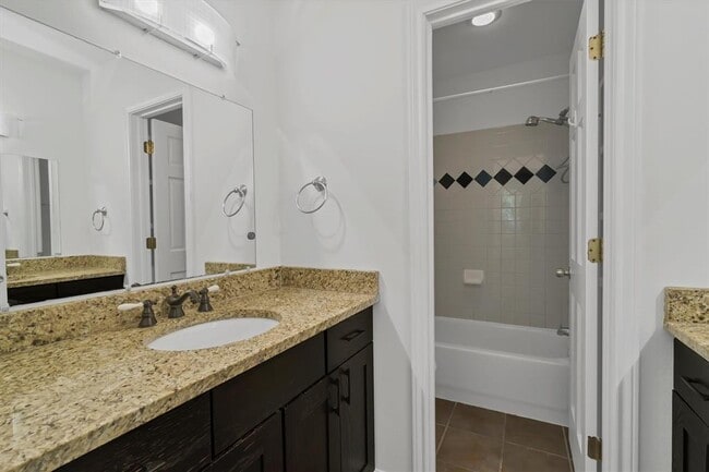 Photo - 3700 Harmon Ave