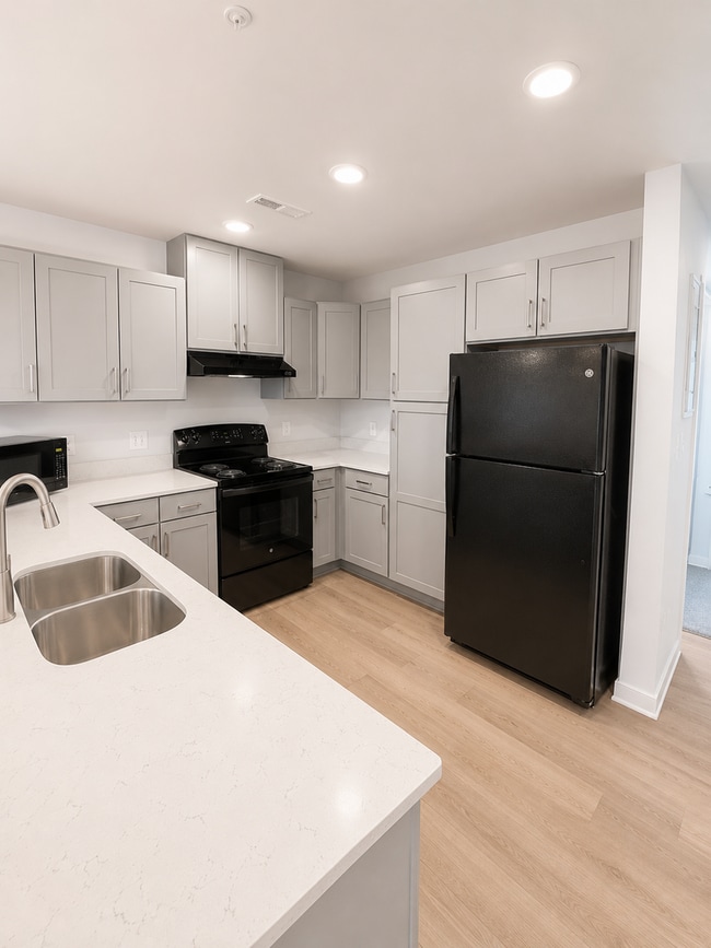The Lakeview Apartments