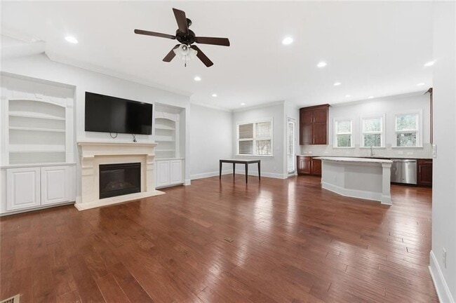 Photo - 1779 Stephanie Trail NE