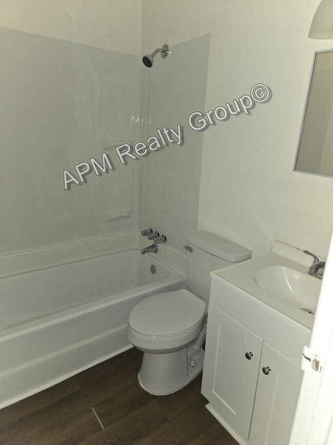 27 Bethune Ct