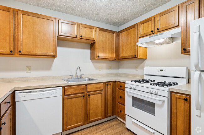 The Camden Deluxe - 2BR, 2BA - 1,246SF - Kitchen