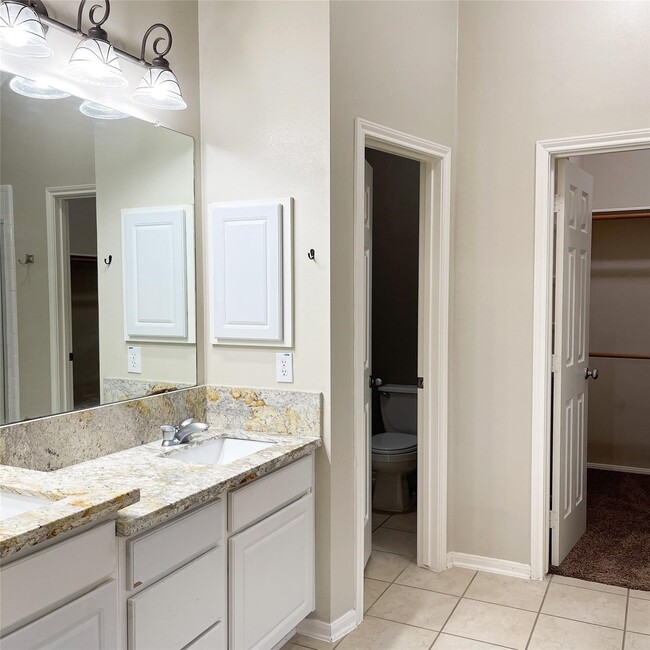 Photo - 2606 Sun Flare Ln