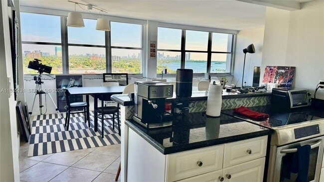 Building Photo - 11930 N Bayshore Dr Unit 1109