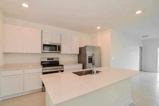 Photo - 1558 Jessica Blvd