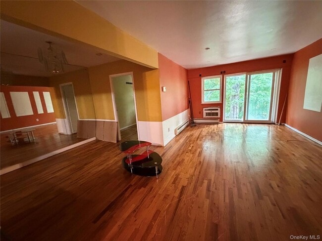 Photo - 43-35 223rd St