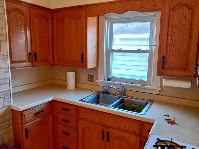 Photo - 2215 Prospect St