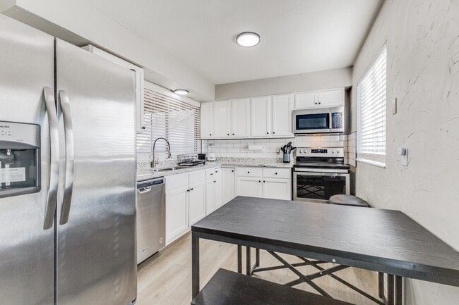 Building Photo - 7614 Swiss Way Rental