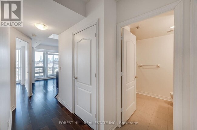 Photo - 2756 Old Leslie St Unit 510