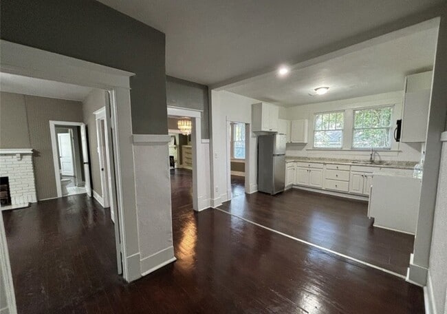 Photo - 2232 St Charles Ave