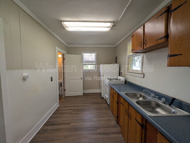 Photo - 615 N Avery St Unit 3