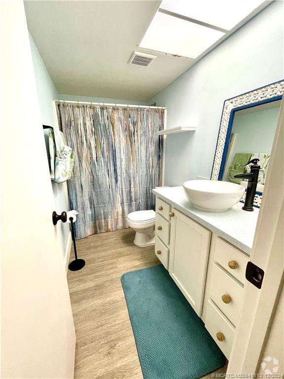 Building Photo - 1210 SE Parkview Pl Unit E3 Rental