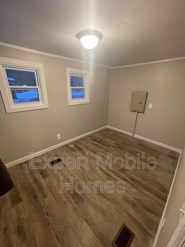 Photo - 2481 W Sherman Blvd