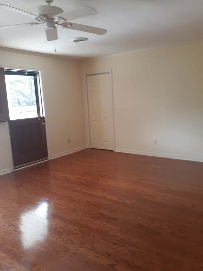 804 Gull Ln