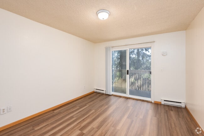 2BD, 2BA - 990-1,200SF