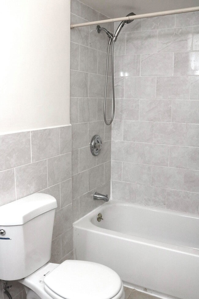 Bathroom - 24 Prospect St Unit 2