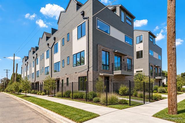 701 N Lancaster Ave