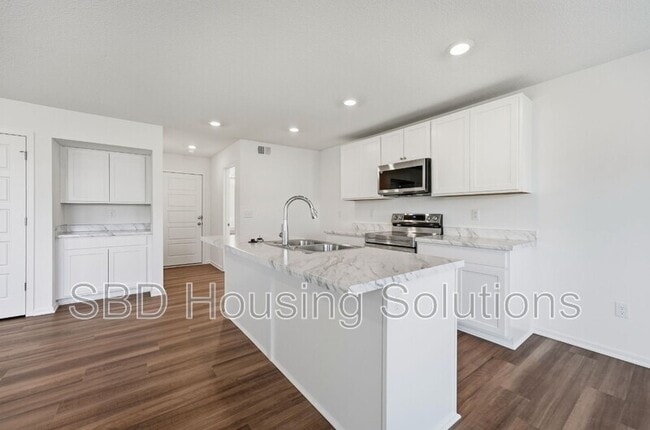 Photo - 8810 SW 10th St