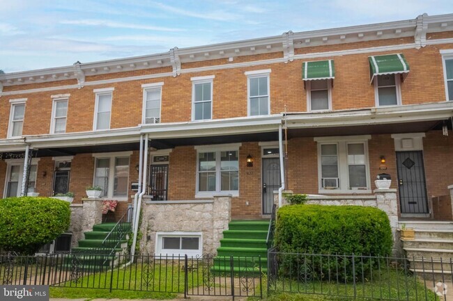 Building Photo - 2211 W Saratoga St Rental