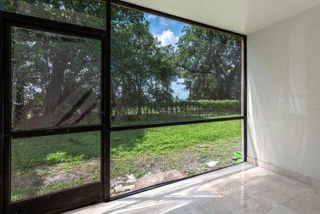 Photo - 8020 Fairview Dr