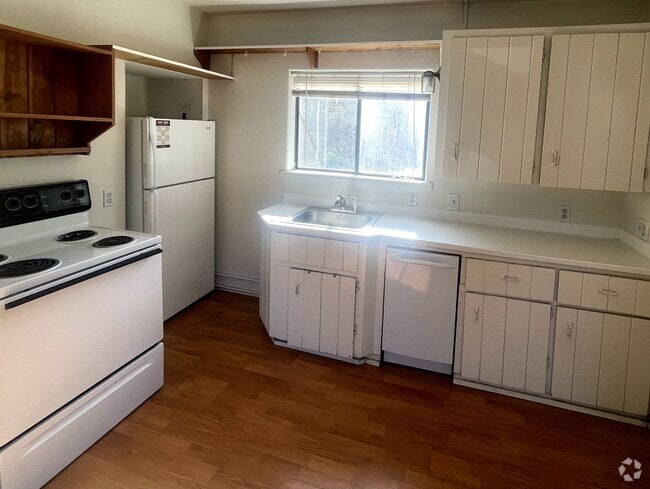 Building Photo - 201 S Asbury St Unit 201 S Asbury St. - #2 Rental