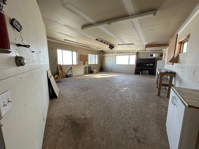 Photo - 1731 Lakeshore Dr