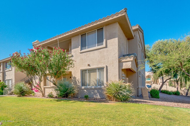 Building Photo - 16013 S Desert Foothills Pkwy Unit 2090