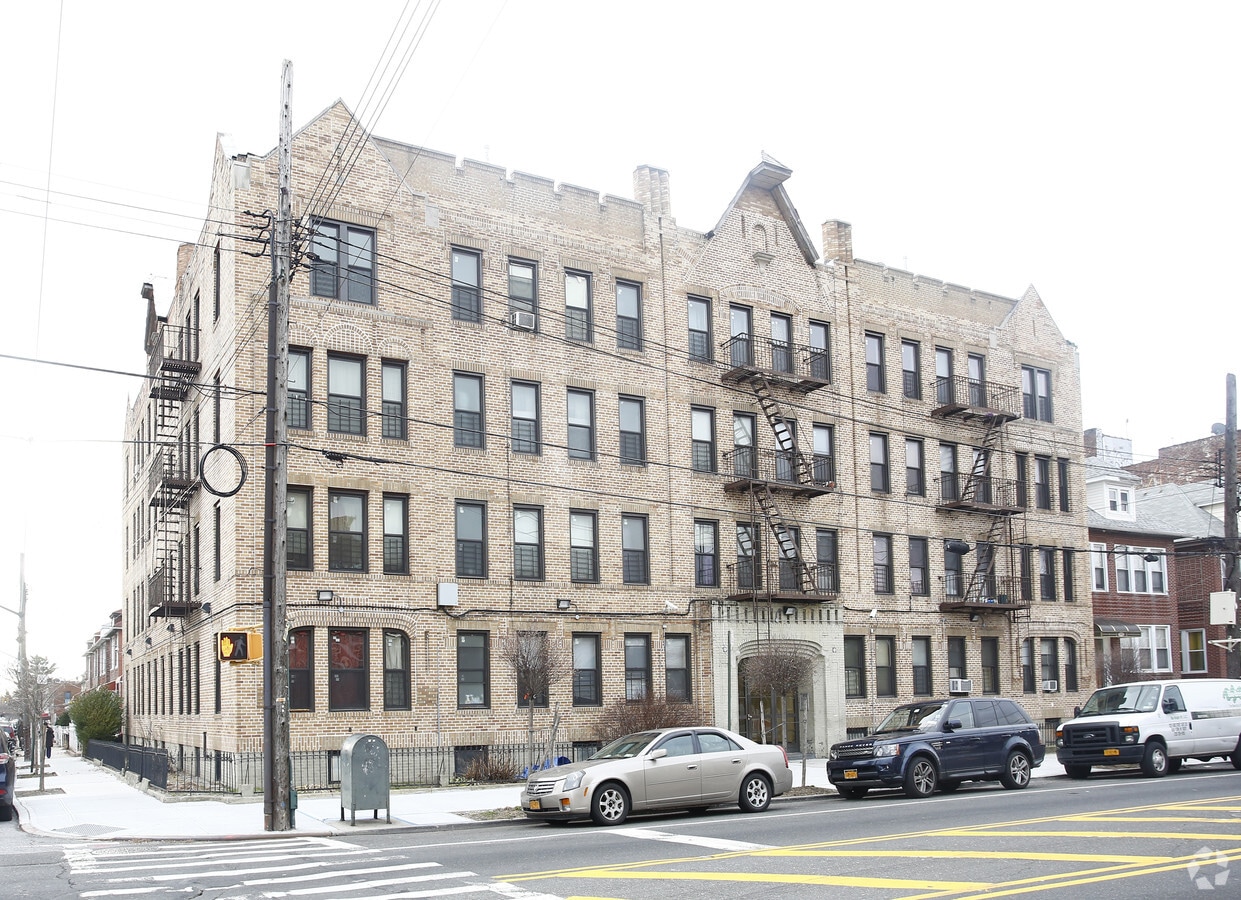 832 - 840 Linden Blvd - 832-840 Linden Blvd Apartments