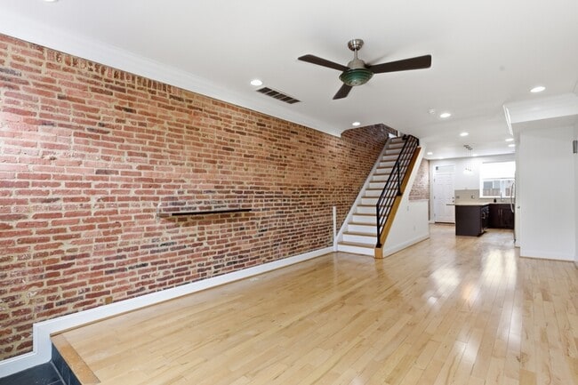 Photo - 409 S East Ave