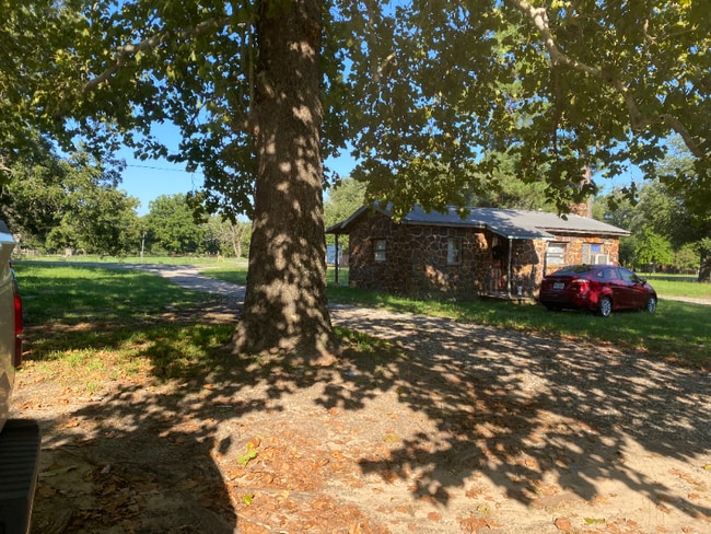 Photo - 14944 FM 14 Unit 4