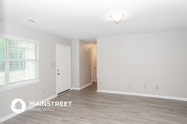 Photo - 8247 Gera Emma Dr