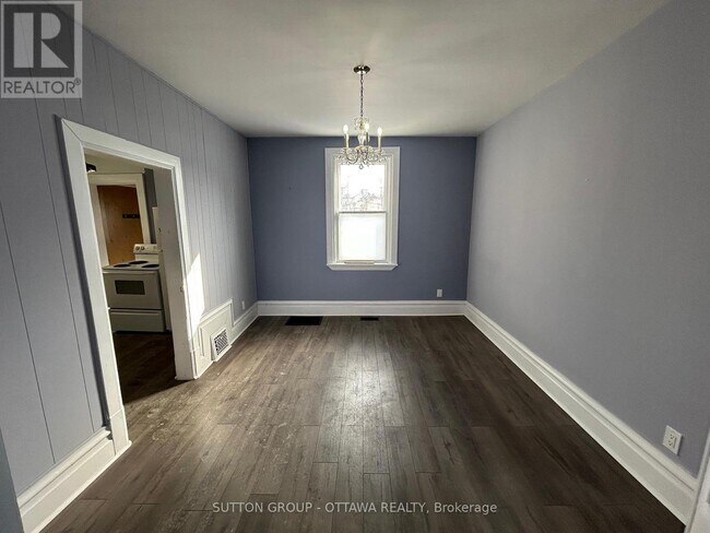 Photo - 58 Armstrong St