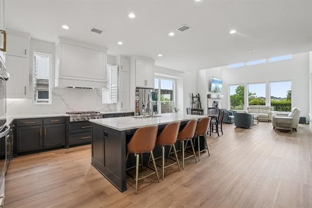 Building Photo - 3960 Medio Creek Dr