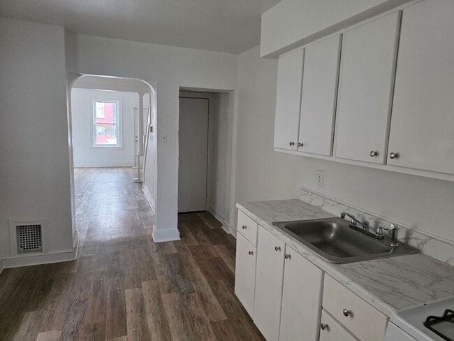 Photo - 1312 Lancaster Ave