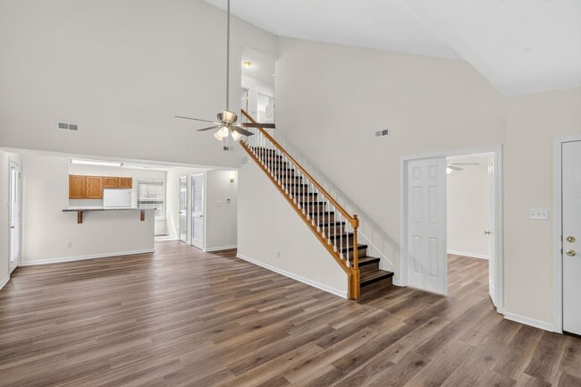 Photo - 1716-1718-1718 Juniper Dr