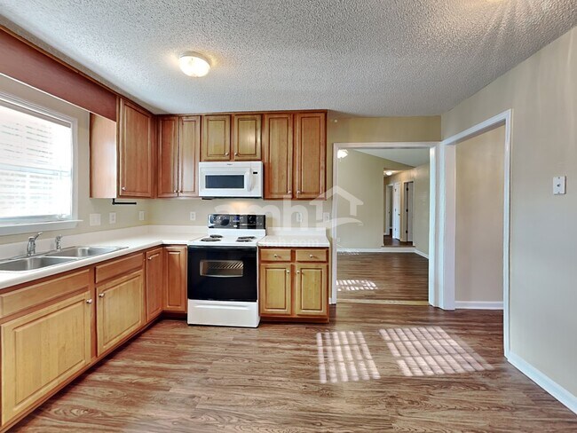 Photo - 8812 Love Field Ct