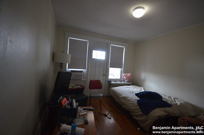 Building Photo - 1630 Commonwealth Ave Unit 22 Rental