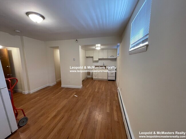 Photo - 74 Chester St