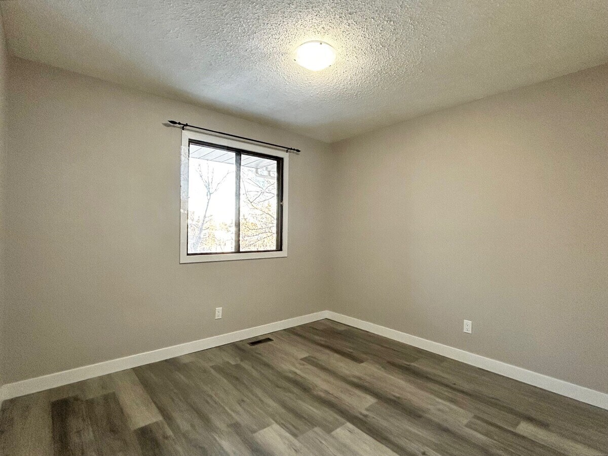 Photo - Charles Buchan Manor