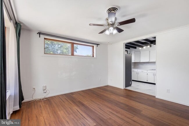 Photo - 1103 Somerset Dr