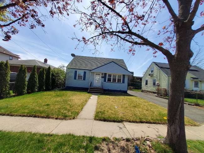 Photo - 119 Lindegar St