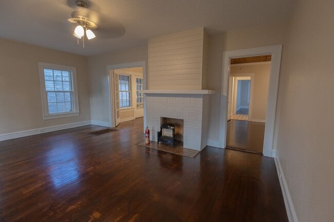 Photo - 2714 Morrow Ave