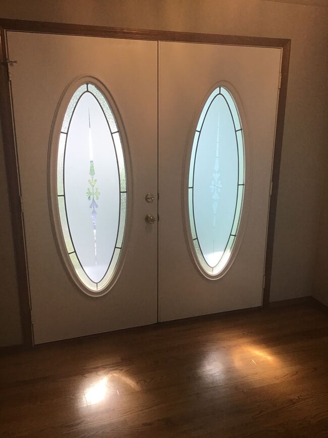 Photo - Quiet Peaceful 3 bedroom 2 bath Single Level home located in Central Point