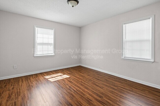 Photo - 1196 Aubra Rd Unit 1
