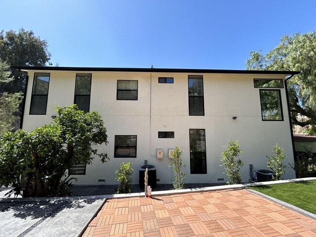 Photo - Newly Built 4 bed 2 bath unit (2024)