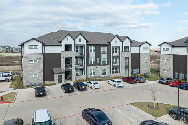 Building Photo - Skye at Chisholm Trail Rental